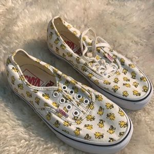 Rare Vans X Peanuts Shoes